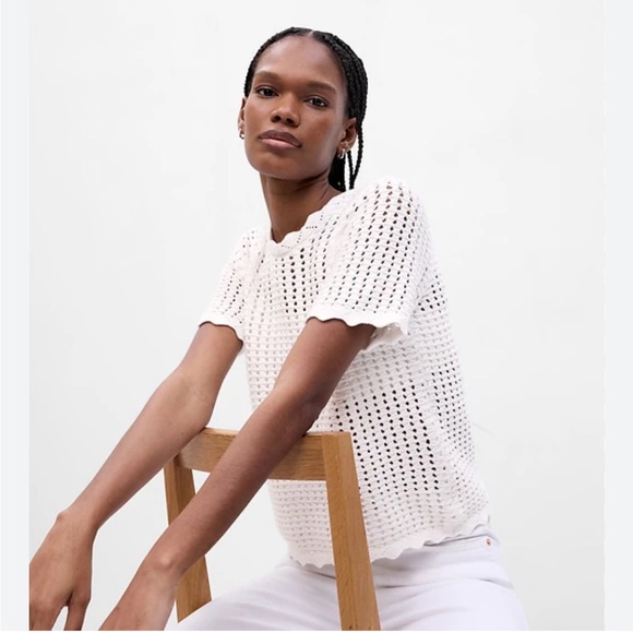 GAP Sweaters - GAP White Crochet Crewneck Sweater